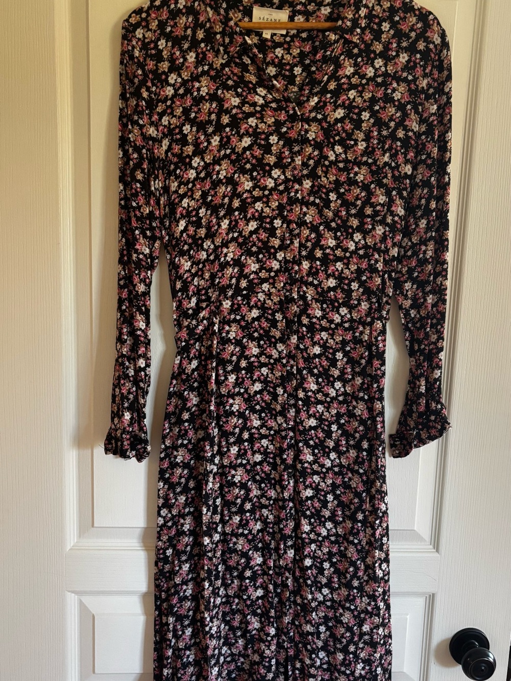 Sézane Long Sleeve Midi Dress in Black and Pink